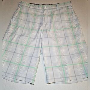 Nike Golf Shorts Men's Size 32 Medium Dri-fit Tour Performance Plaid Gray